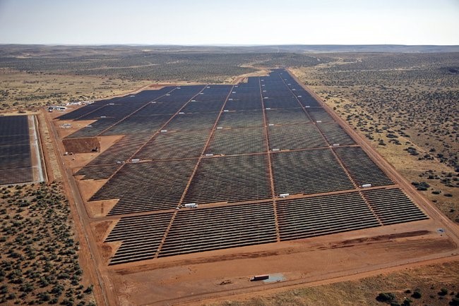 A maior usina solar do continente africano, localizada na África do Sul