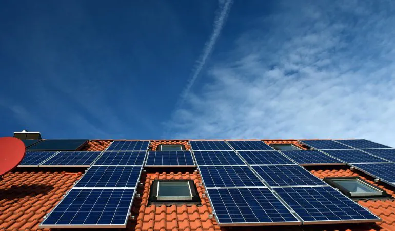 Descubra os benefícios de gerar sua própria energia